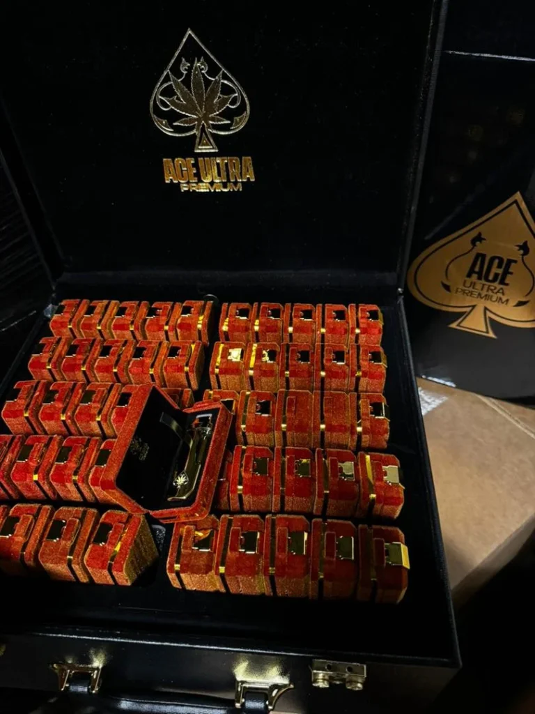Ace Ultra Premium 2G Disposable Black Edition